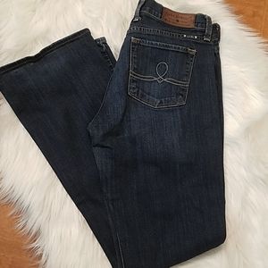 Lucky Brand Sofia Boot jeans.                   💙